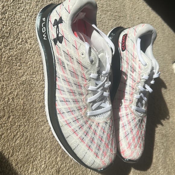 Men’s Under Armour Warp Flow Tennis Shoes Velociti Wind - Picture 2 of 2